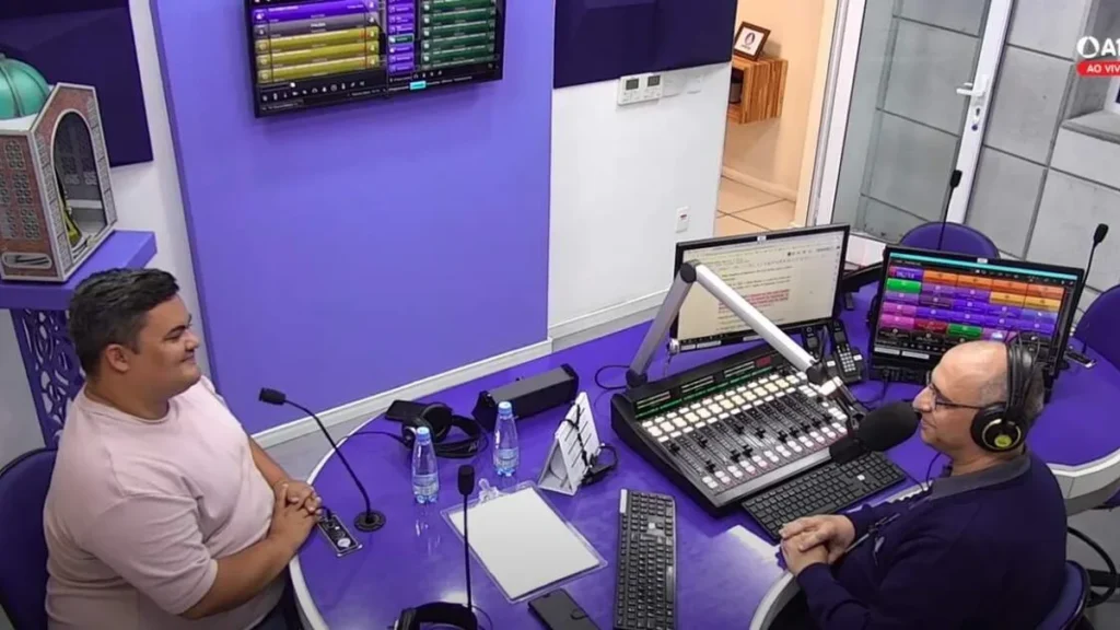 Imagem Pe. Paulinho no programa Tarde em Familia do artigo Pe. Paulinho esclarece as dúvidas sobre o Jubileu 2025