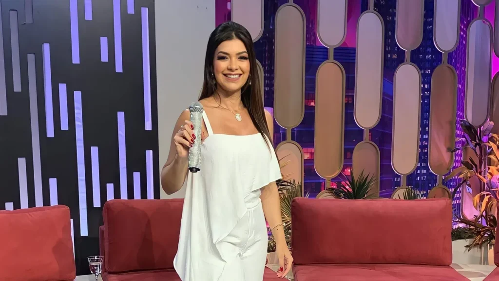 Imagem Amanda Francozo do artigo Especialistas falam sobre qualidade do sono no programa de Amanda Françozo