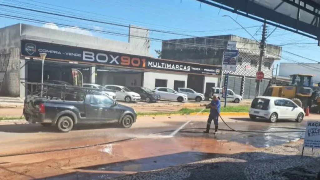 Imagem alagamentos aparecida 2025 do artigo Temporal causa alagamentos e queda de árvores em Aparecida