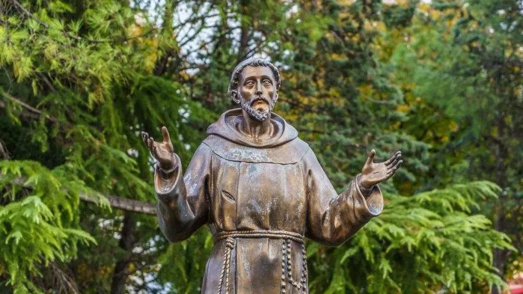 Imagem imagem de sao francisco de assis cercado por arvores do artigo Tire suas dúvidas sobre o tema da Campanha da Fraternidade deste ano