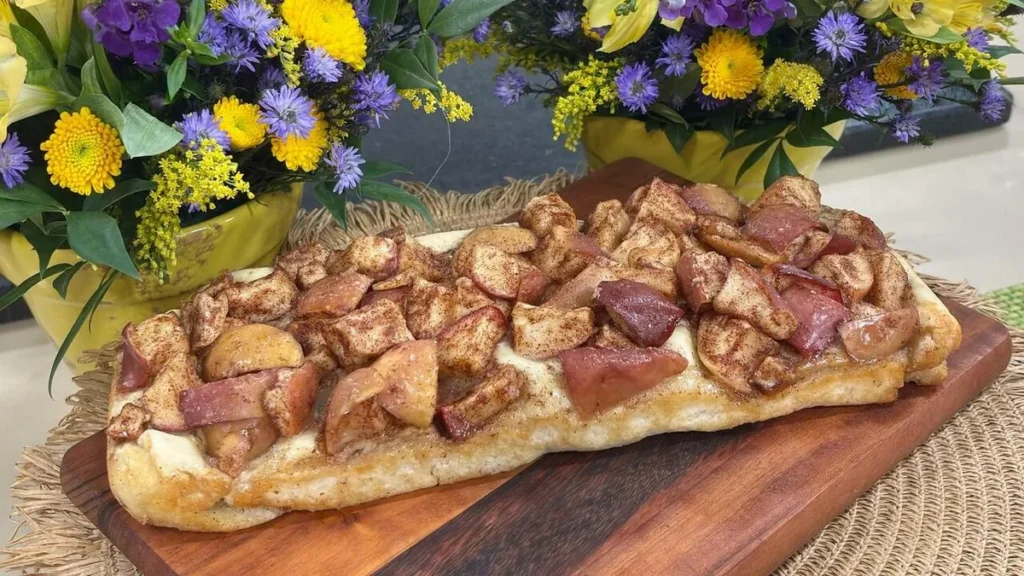 Imagem Focaccia de MacaYSanta Receita do artigo Focaccia de Maçã – Santa Receita