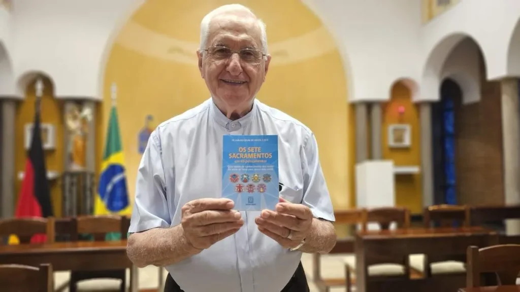 Imagem Livro Sete Sacramentos Padre Alberto do artigo Sete Sacramentos: sinais do amor de Deus para a vida cristã