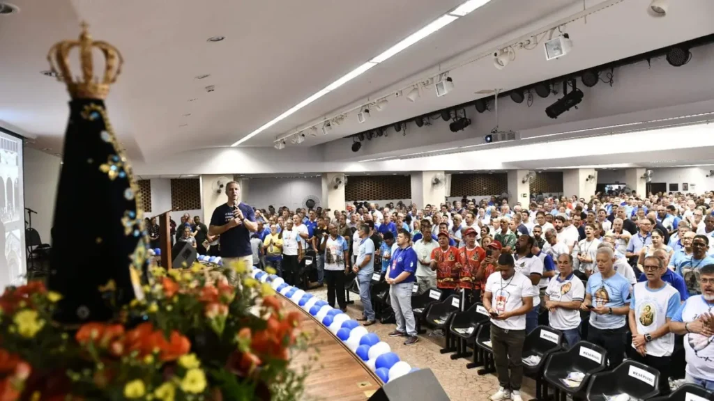 Imagem WhatsApp Image 2025 02 15 at 11.47.44 do artigo Homens do Terço tornam-se peregrinos da esperança ao levarem a Capelinha Missionária aos quatro cantos do Brasil