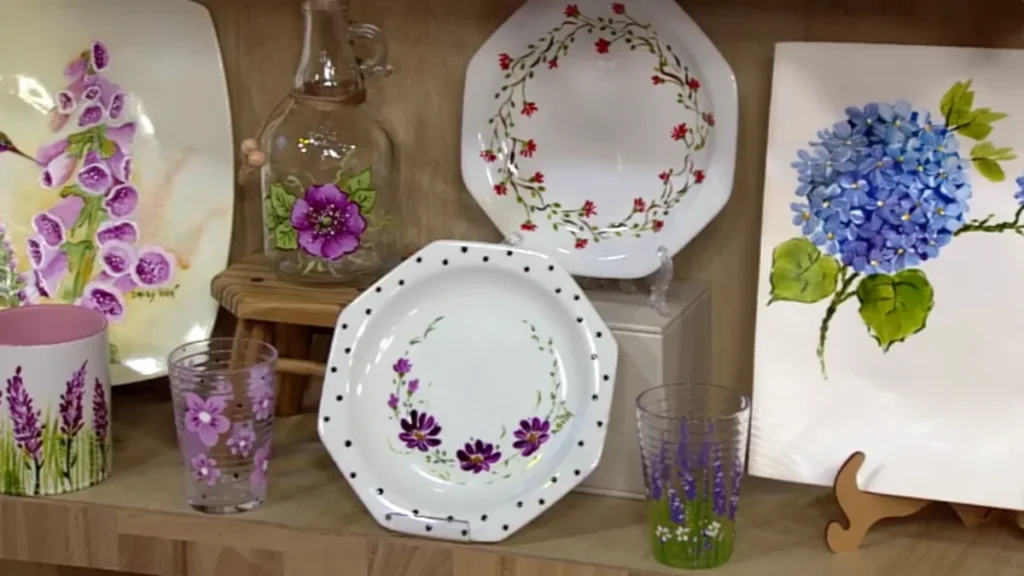 Imagem Pintura em Porcelana do artigo Pintura em Porcelana – Faça Você Mesmo