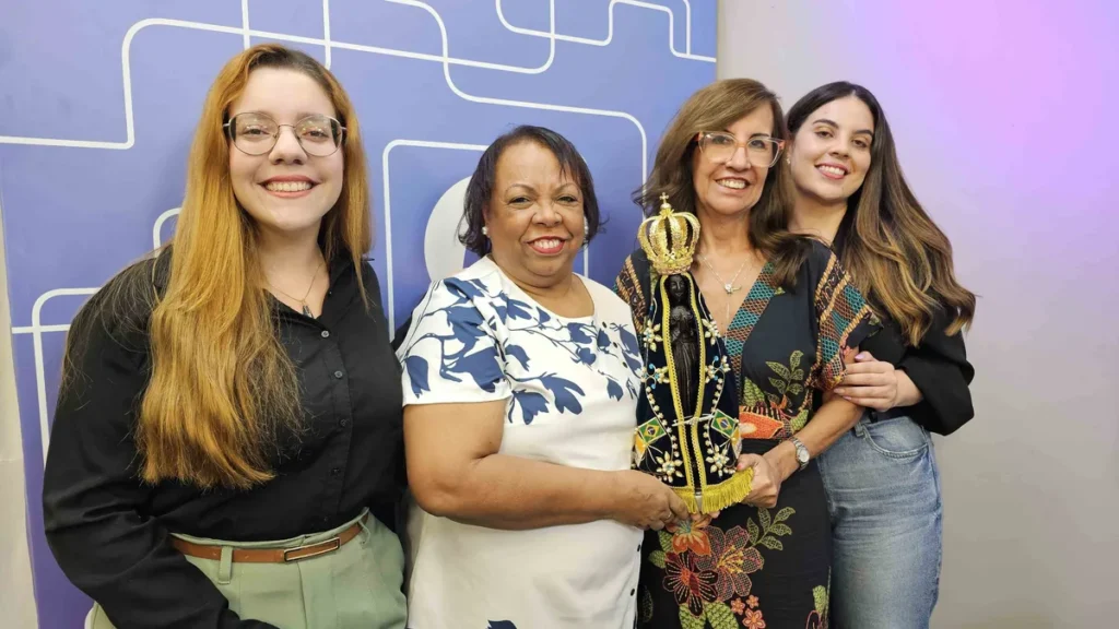 Imagem mulheres no podcast Com a Mae da Esperanca do artigo Confira o segundo episódio do podcast “Com a Mãe da Esperança”