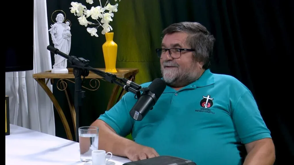 Imagem Pe. Adao Mazur do artigo Sacramento da Ordem é tema de episódio do Vozes da Missão