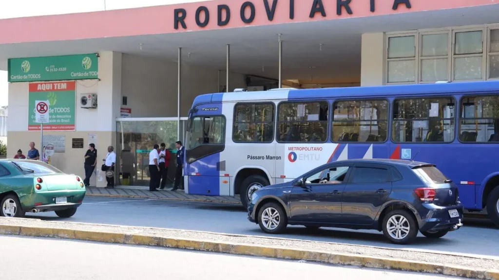 Imagem Rodoviaria de Guaratingueta do artigo Prefeitura amplia horários de ônibus em Guaratinguetá