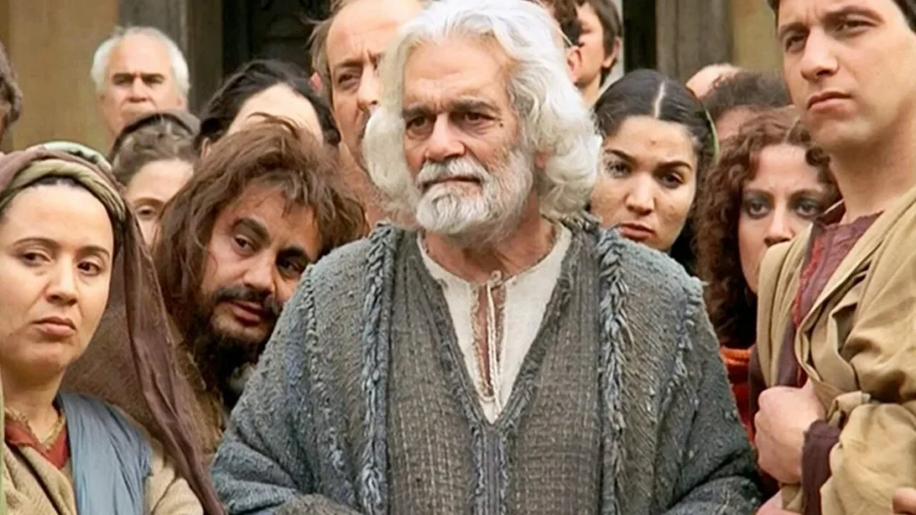 Pedro é interpretado pelo vencedor do Oscar Omar Sharif