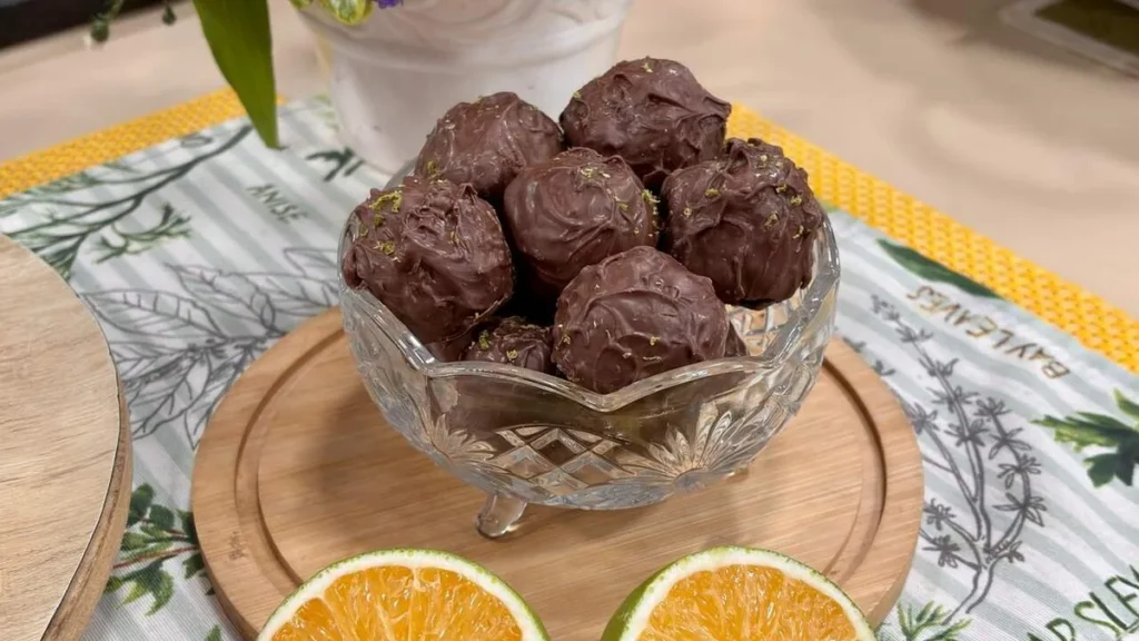 Imagem Trufinha de Chocolate com Laranja do artigo Trufinha de Chocolate com Laranja – Santa Receita