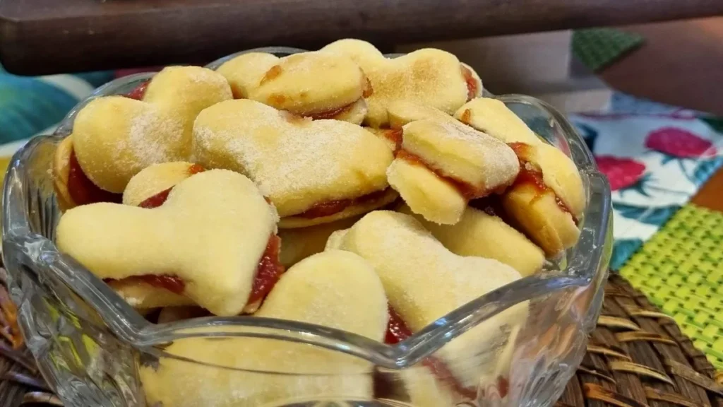 Imagem Bolacha Recheada com Goiabada do artigo Bolacha Recheada com Goiabada – Santa Receita