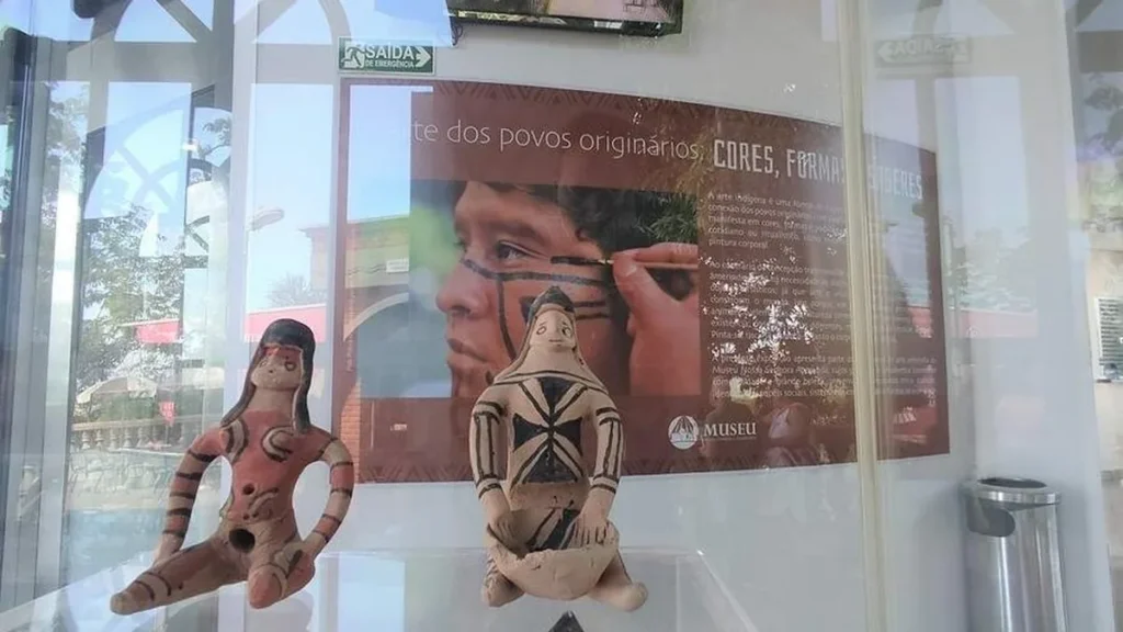 Imagem Exposicao Arte Indigena destaque do artigo Morro do Cruzeiro mostra arte dos povos originários