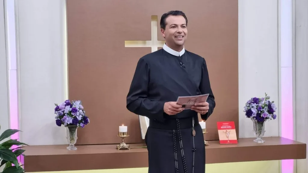 Imagem Gabriela Souza e Lucas Martins 11 1 do artigo “Intercede por Nós” reforça a importância da reconciliação com Deus