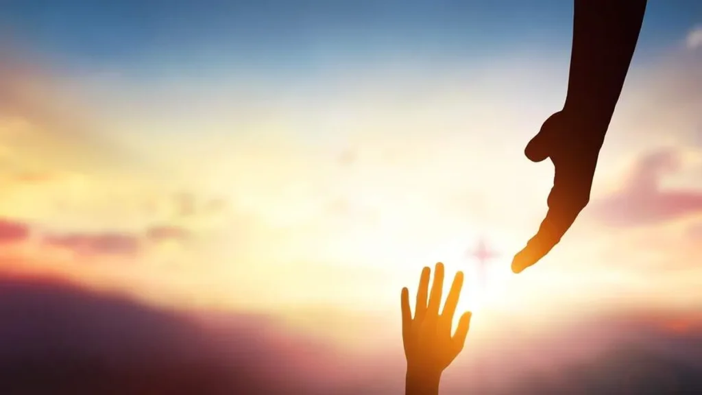 Imagem maos e esperanca do artigo Tríduo Pascal: o que a Igreja ensina em cada celebração?