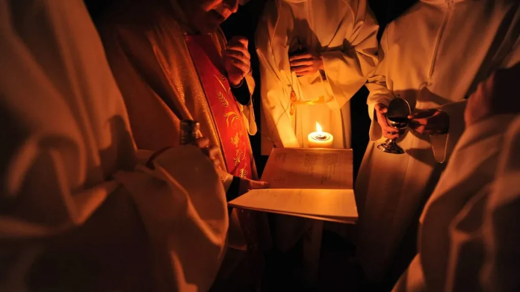 Imagem Vigilia Pascal do artigo Cristo vive! A alegria da ressurreição na Vigília Pascal