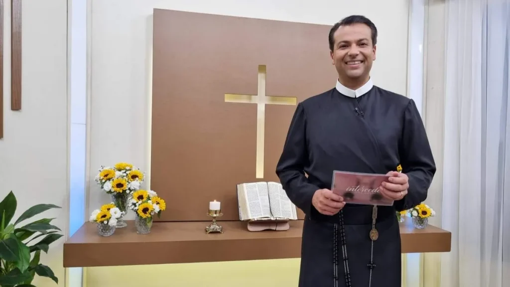 Imagem Intercede por Nos 154 do artigo “Intercede por Nós” ressalta a importância dos gestos de amor