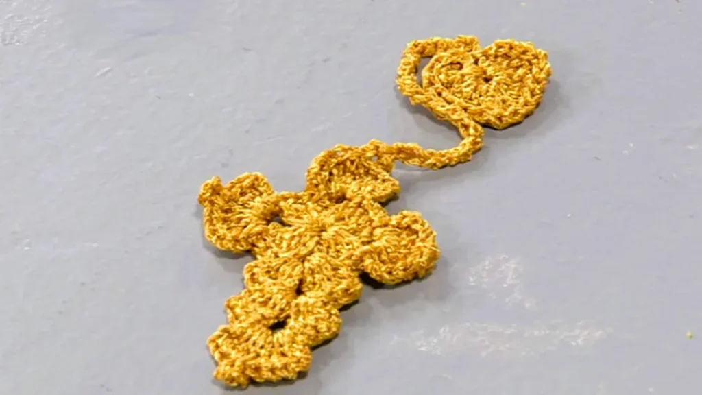 Imagem Crucifixo de Croche Faca Voce Mesmo do artigo Chaveiro de Crucifixo em Crochê – Faça Você Mesmo