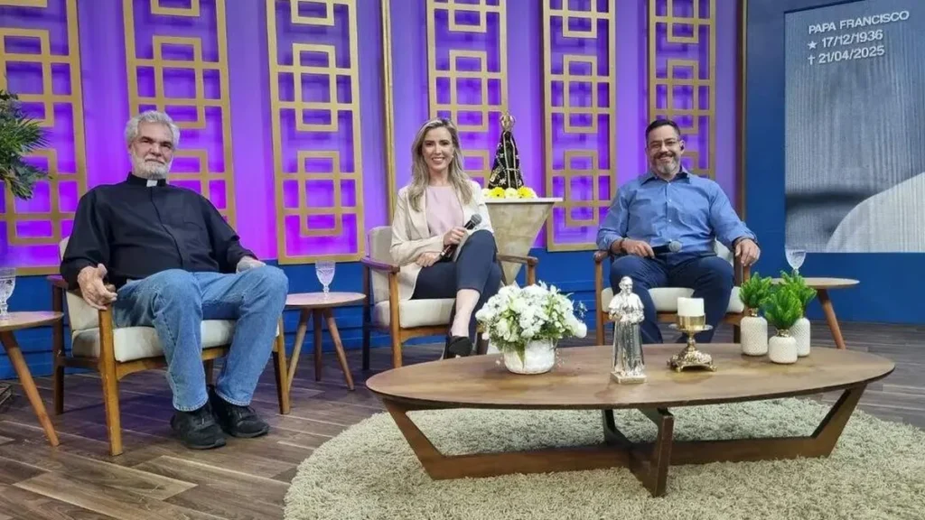 Imagem APD Papa Francisco Juana Tannus TV Aparecida do artigo "Aparecida Debate" traz especial ao vivo sobre Papa Francisco