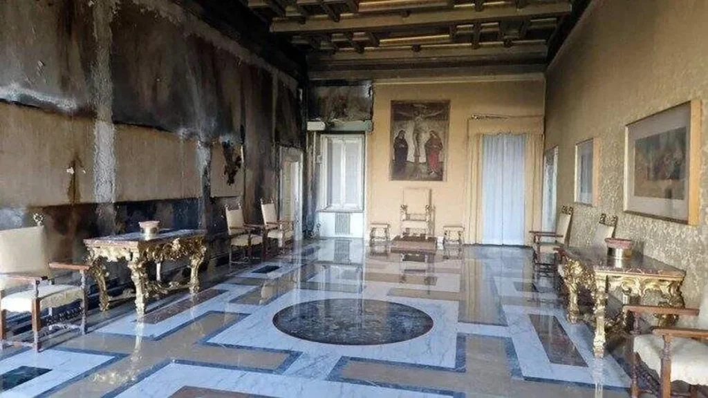 Imagem Palacio Castel Gandolfo do artigo Castel Gandolfo: a residência de verão dos papas