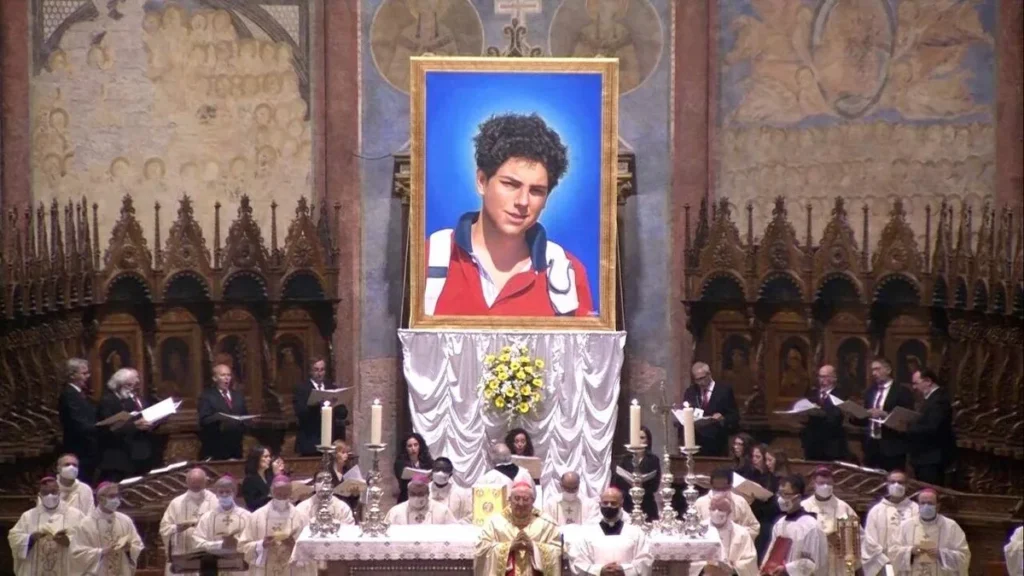 Imagem Destaque Carlo Acutis do artigo Pela morte do Papa, Vaticano suspende canonização de Carlo Acutis