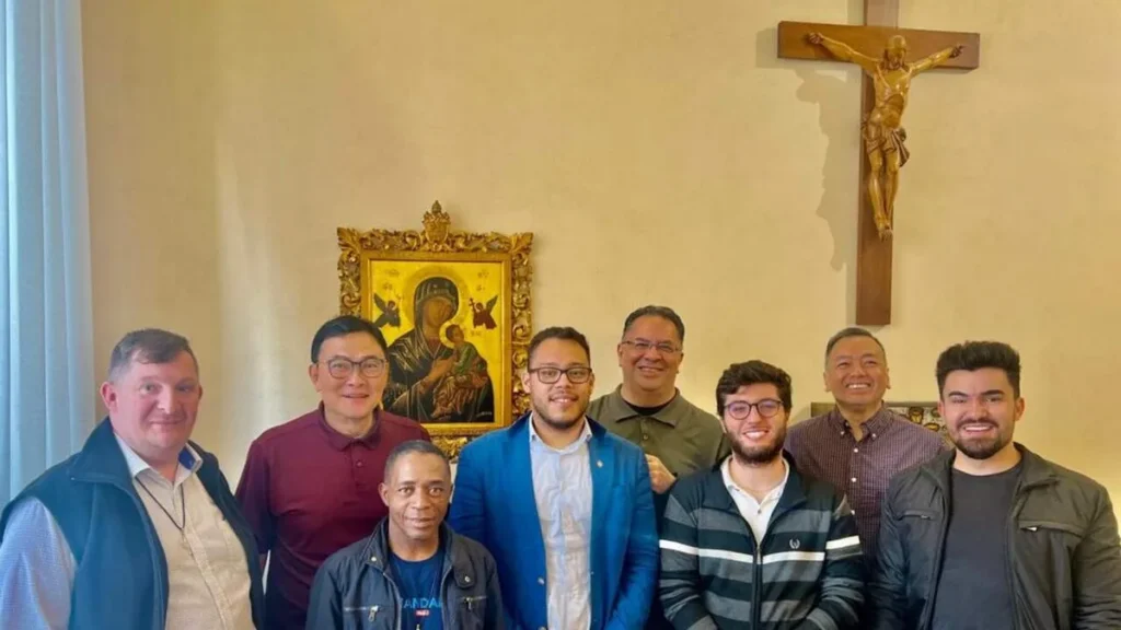 Integrantes da Comissão dos Irmãos Redentoristas em foto oficial
