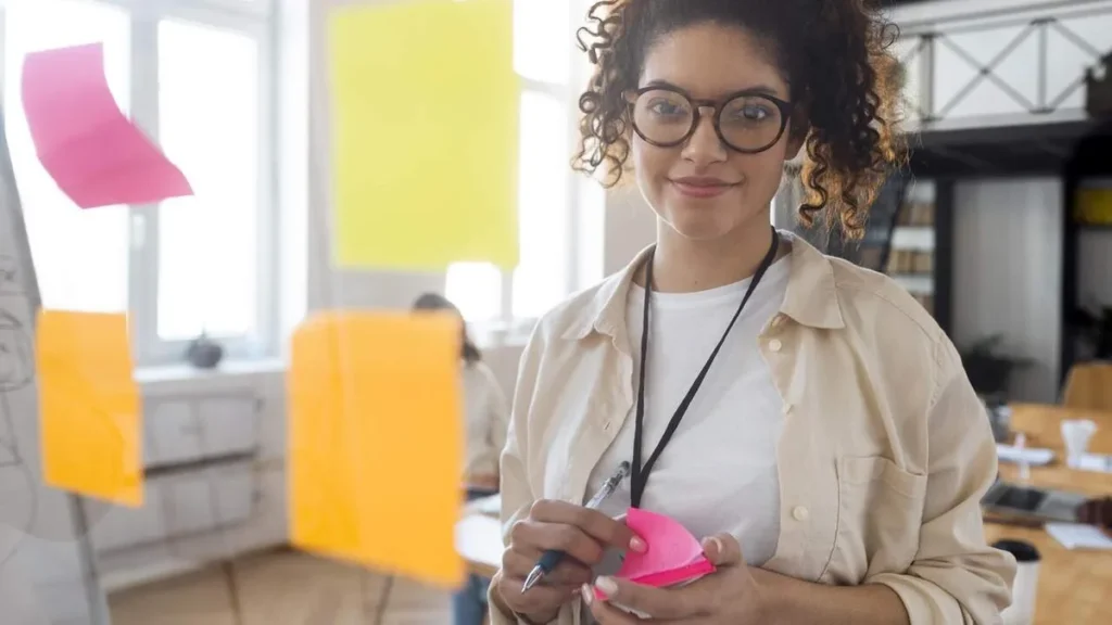 Imagem Mulher de negocios do artigo O que as empresas buscam em um profissional?