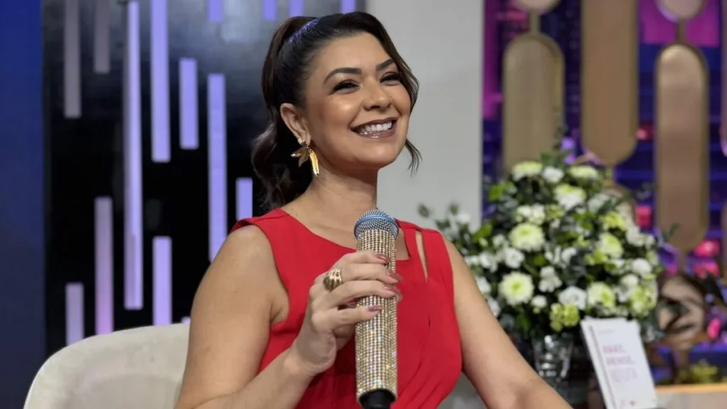 Imagem De Papo com Amanda Francozo 7.6 2 do artigo Amanda Françozo fala das tendências de moda em seu programa