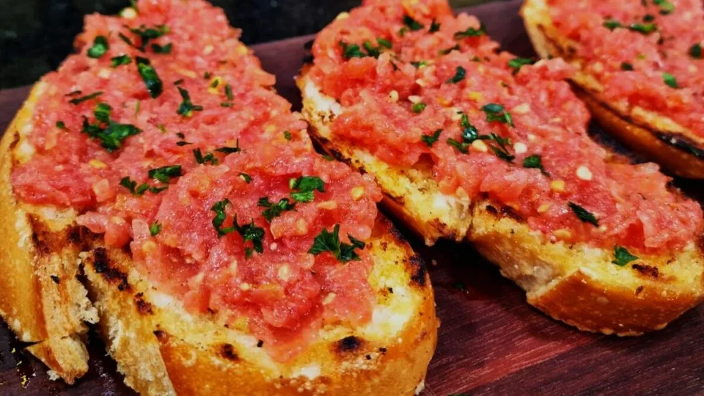 Imagem Pao com Tomate e Gazpacho SDV do artigo Pão com Tomate e Gazpacho – Sabor de Vida