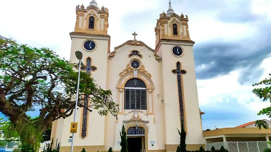 Imagem Imaculada ConceicYaYo Cruzeiro do artigo Paróquia de Cruzeiro recebe título de Basílica Menor