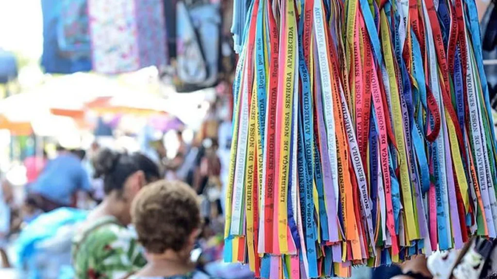 Imagem feira livre aparecida do artigo Feira livre de Aparecida permanece montadas durante mês de julho