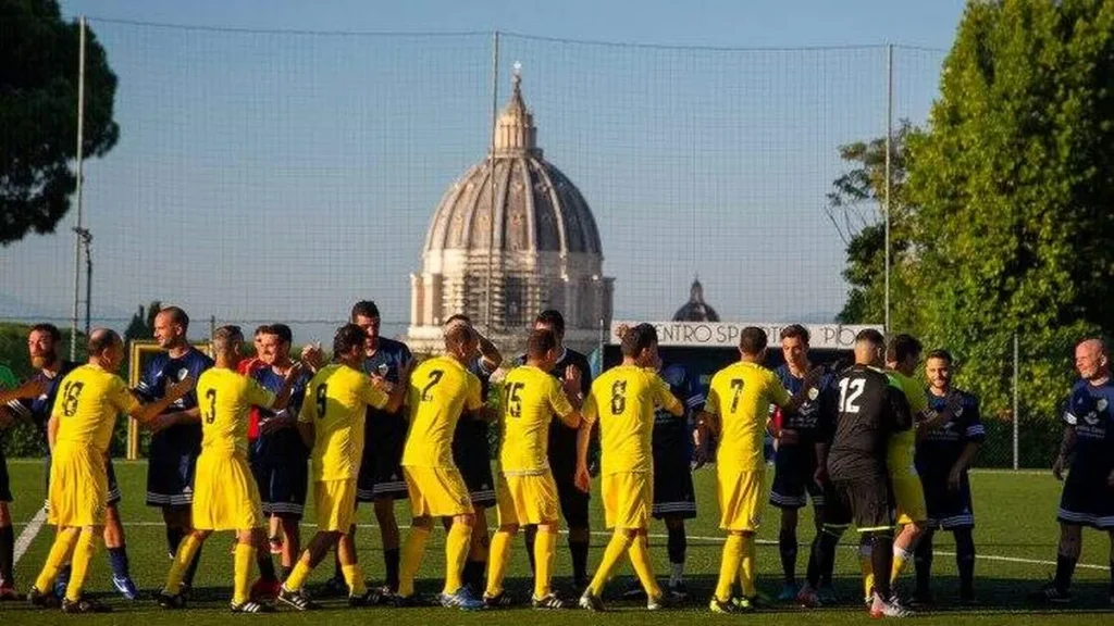 Imagem selecao do vaticano do artigo Você sabia que o país do Papa tem uma seleção de futebol?