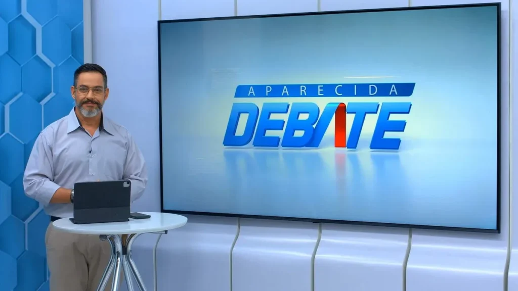 Imagem APD 0807 1 do artigo Salários dos políticos brasileiros é tema de discussão no "Aparecida Debate"