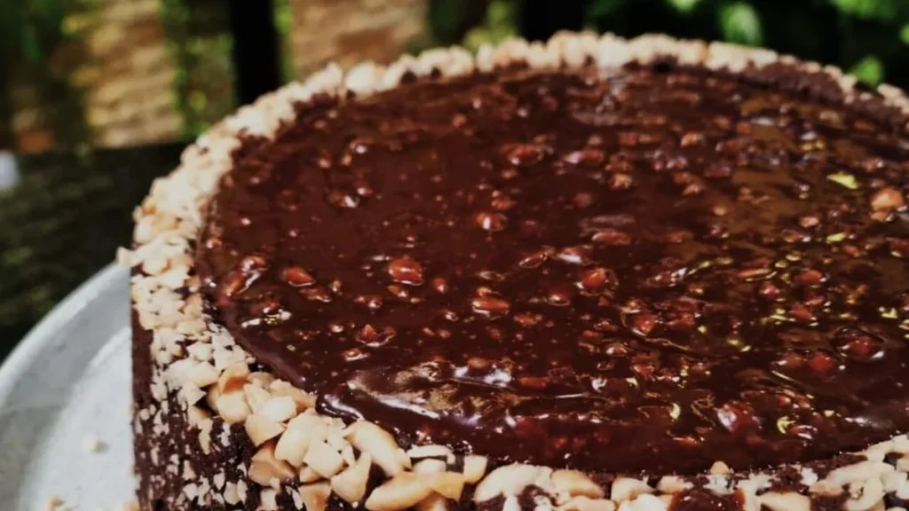 Imagem Bolo de do artigo Bolo de chocolate com amendoim - Sabor de Vida