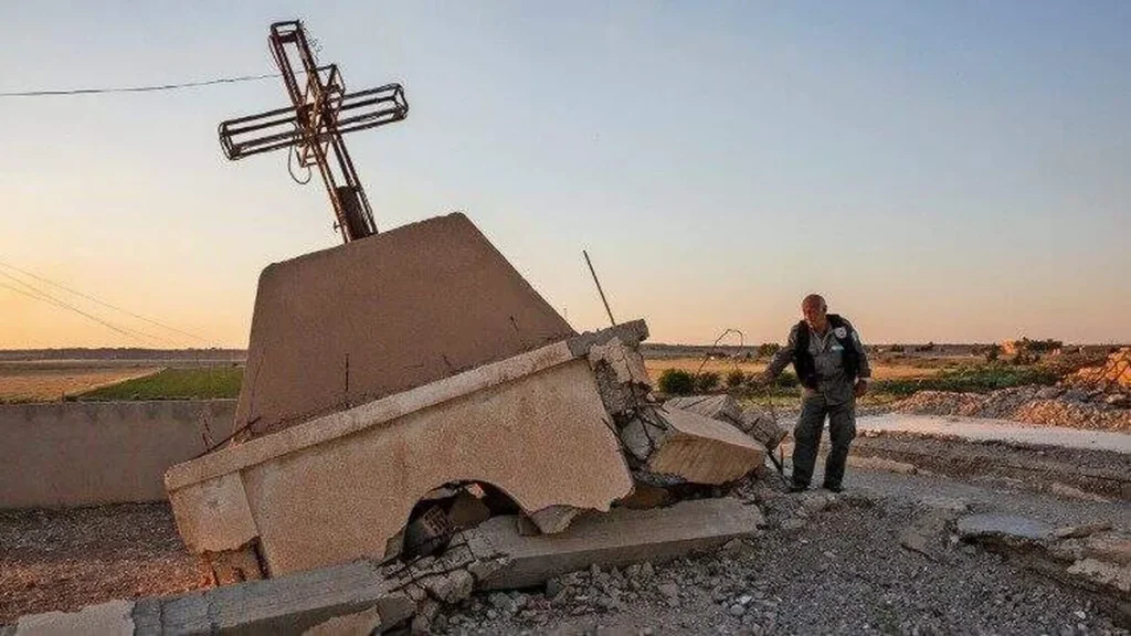 Igreja destruída na Síria