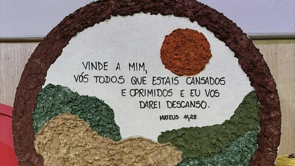 Imagem quadro com pintura texturizada faca voce mesmo do artigo Quadro com Pintura Texturizada - Faça Você Mesmo