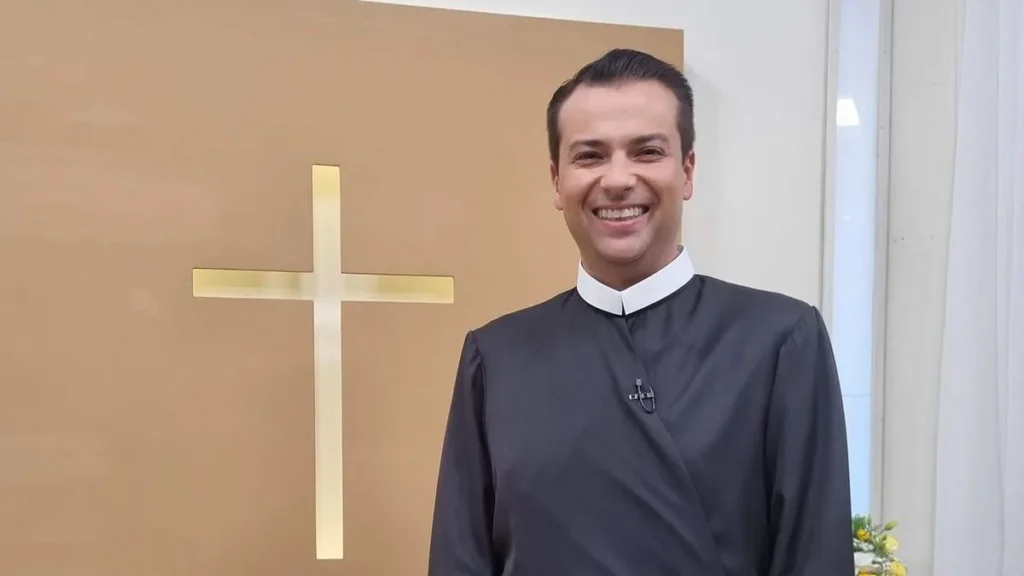 Irmão Alan Patrick no programa "Intercede por Nós" deste domingo.