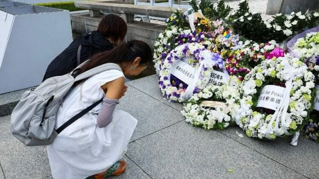 Orações pelas vítimas de Hiroshima e Nagasaki