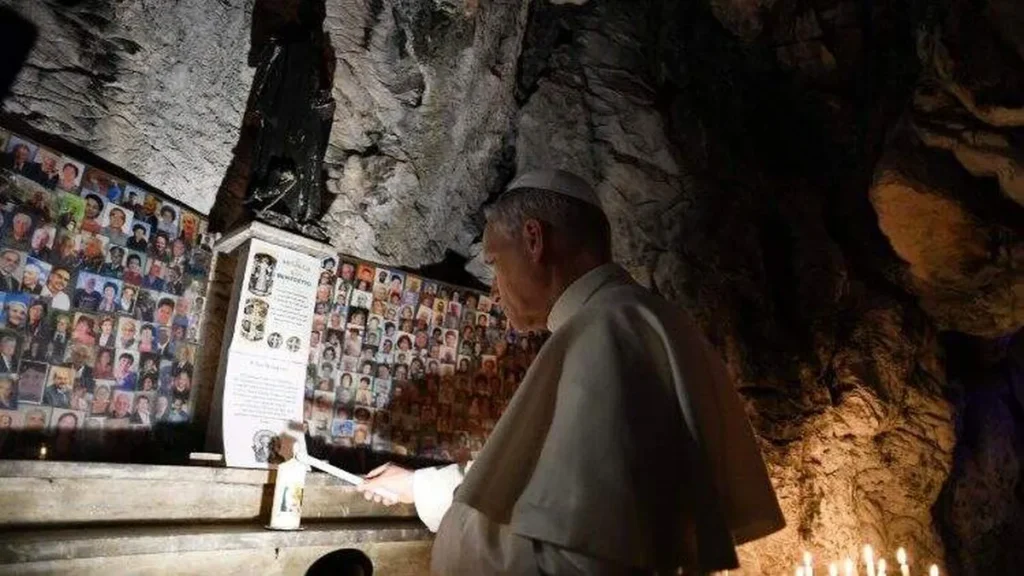 Um momento da visita do Papa ao Santuário de Mentorella