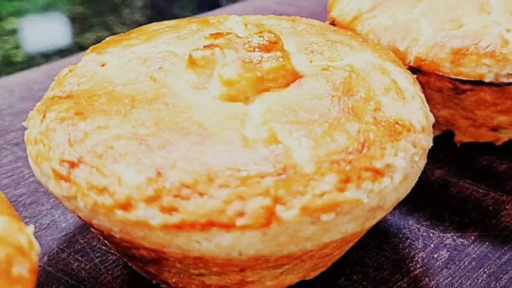 Imagem empada de frango sabor de vida do artigo Empadinha de Frango (Fácil e Prática) - Sabor de Vida