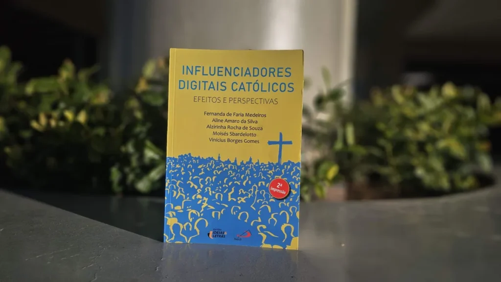 Imagem livro influenciadores digitais catolicos ideias e letras do artigo Livro da Editora Ideias & Letras é finalista do Prêmio Jabuti Acadêmico