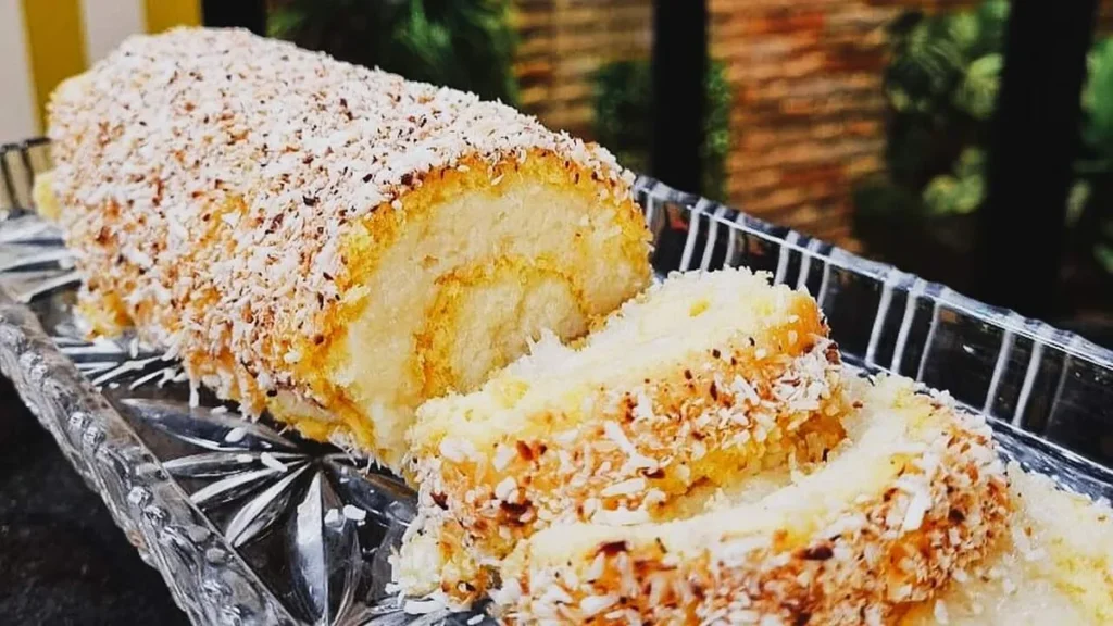 Imagem rocambole de coco sabor de vida do artigo Rocambole de Coco Cremoso - Sabor de Vida