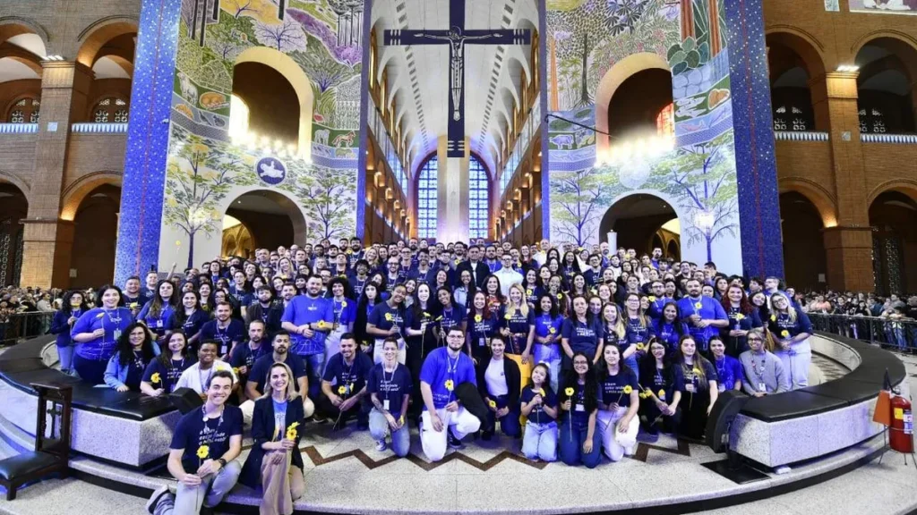 Imagem Aniversario da Rede Aparecida de Comunicacao 2025 do artigo Santa Missa celebra o Aniversário da Rede Aparecida de Comunicação