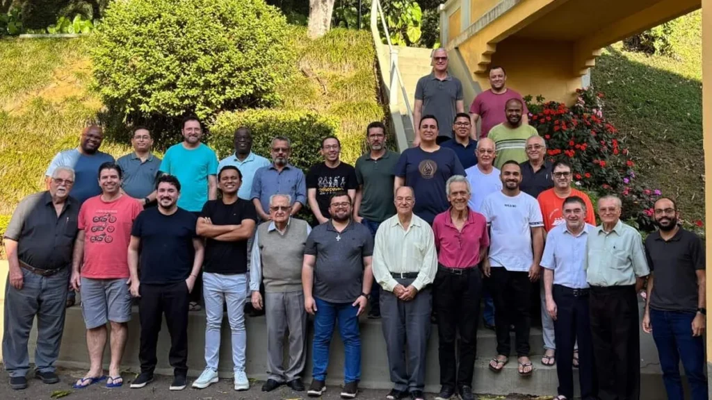 Foto oficial dos Missionários Redentoristas que participaram do retiro espiritual da regional rio