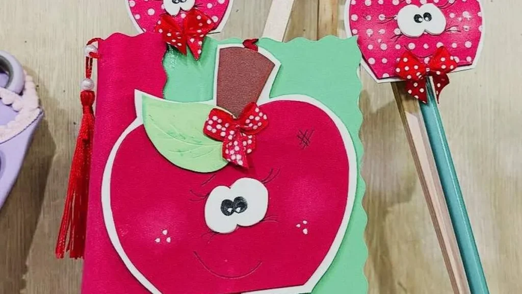 Imagem caderneta maca do amor eva faca voce mesmo do artigo Caderneta Infantil em EVA - Faça Você Mesmo