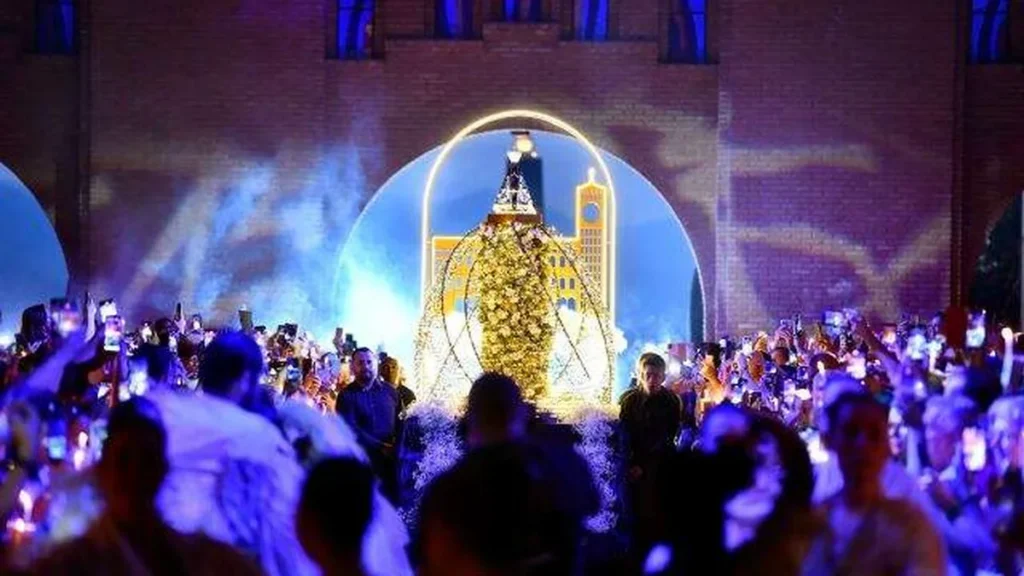 Imagem 11 10 Dia de Nossa Senhora do artigo Festa da Padroeira: Brasil se une em oração à Mãe Aparecida