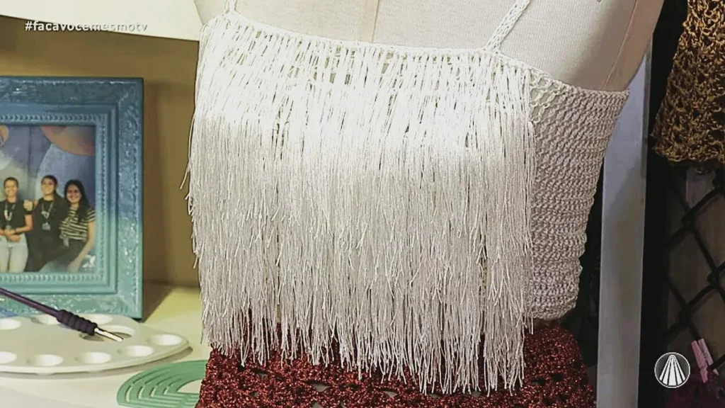 Imagem top de franjas em croche faca voce mesmo do artigo Top de Franjas de Crochê - Faça Você Mesmo