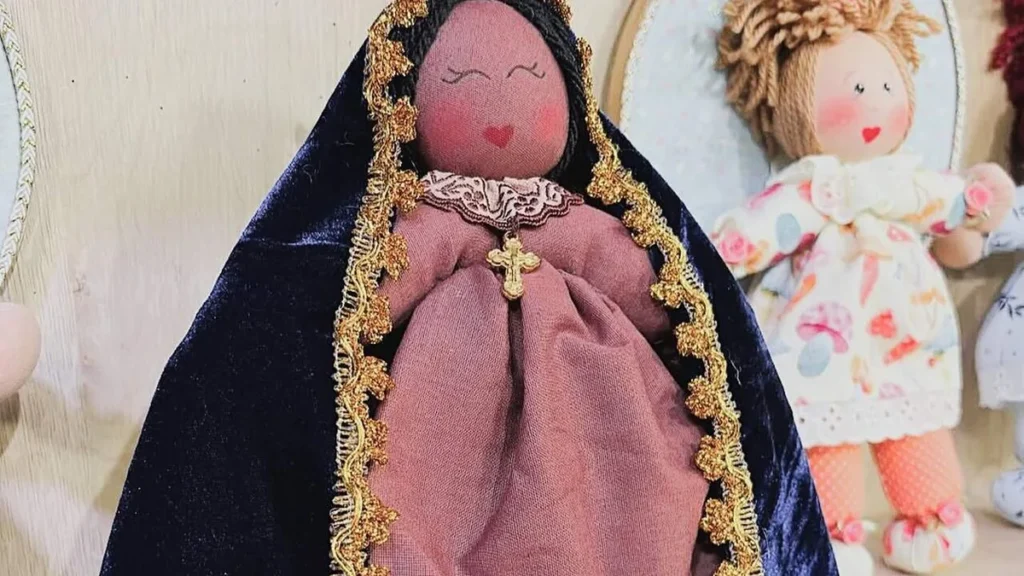Imagem Boneca Nossa Senhora Aparecida faca voce mesmo do artigo Boneca Nossa Senhora Aparecida - Sabor de Vida