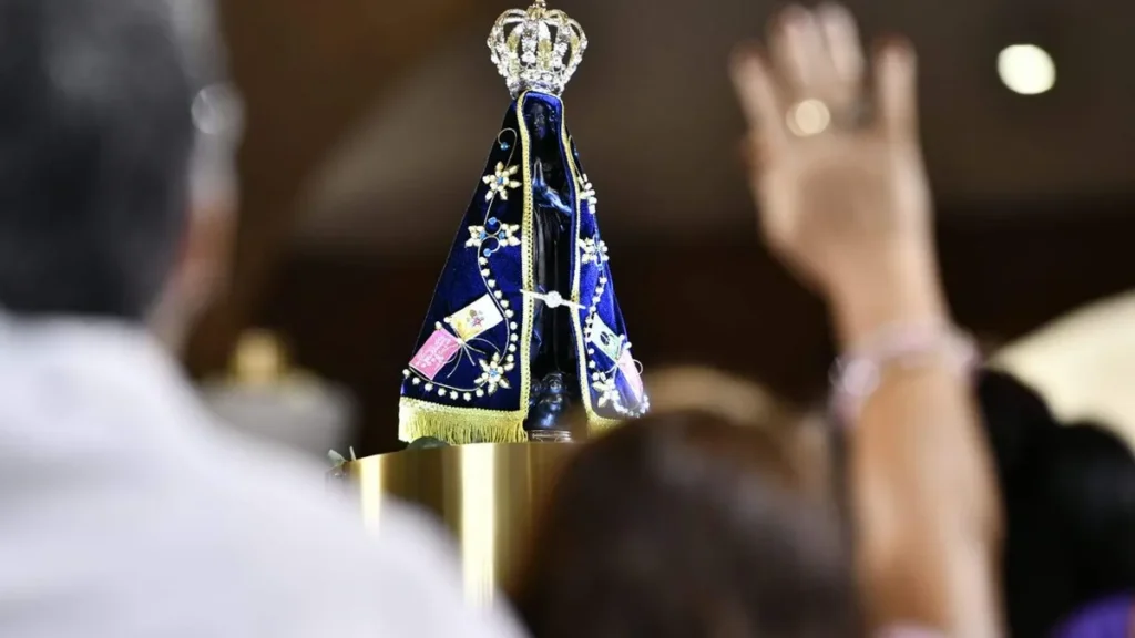 Imagem abertura da 12 romaria nacional do terco das mulheres 2025 do artigo A alegria de ser devoto e ser Família com a Mãe da Esperança
