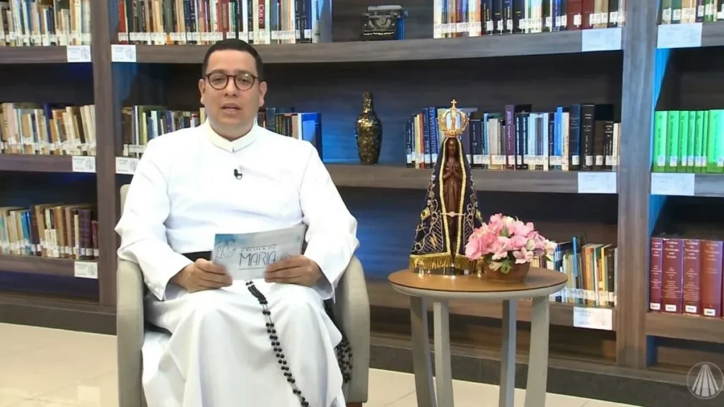 Imagem escola de maria do artigo Santuários Marianos pelo Mundo: Santuário Nossa Senhora de Fátima