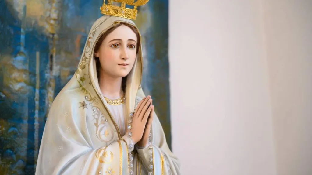 Imagem imagem de nossa senhora do rosario de fatima do artigo A devoção a Nossa Senhora do Rosário ao redor do mundo