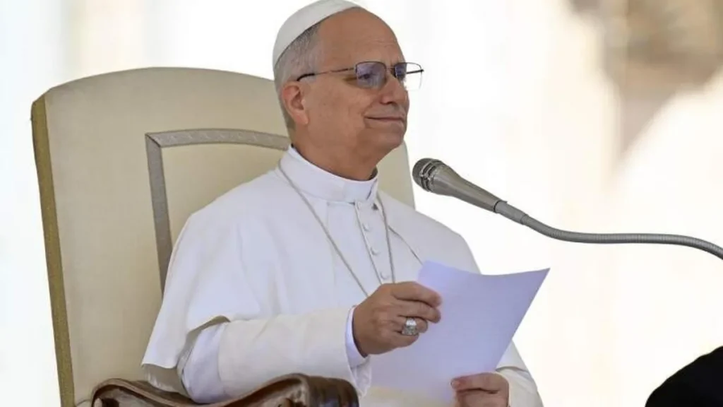 Imagem papa leao xiv em audiencia geral em 2025 do artigo Primeira Exortação do Papa Leão XIV já tem data para ser apresentada